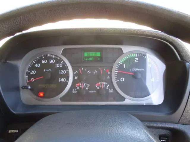 平成27年06月中古中型冷凍バン・ウィング日野レンジャーの画像30