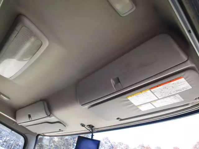 平成27年06月中古中型冷凍バン・ウィング日野レンジャーの画像45