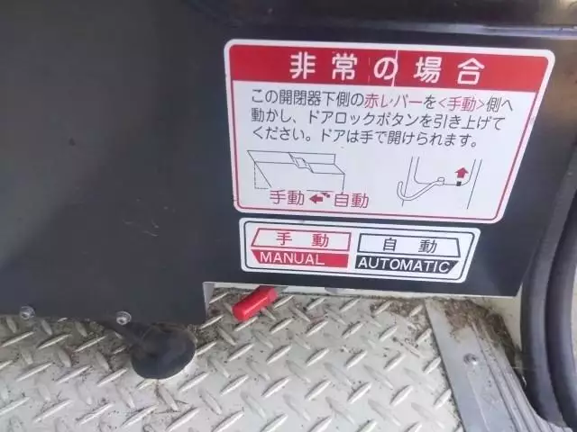 平成29年11月中古中型バストヨタコースターの画像20