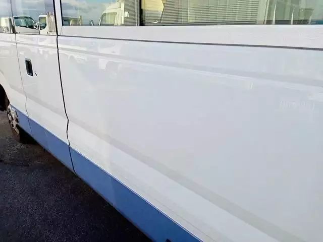 平成29年11月中古中型バストヨタコースターの画像26