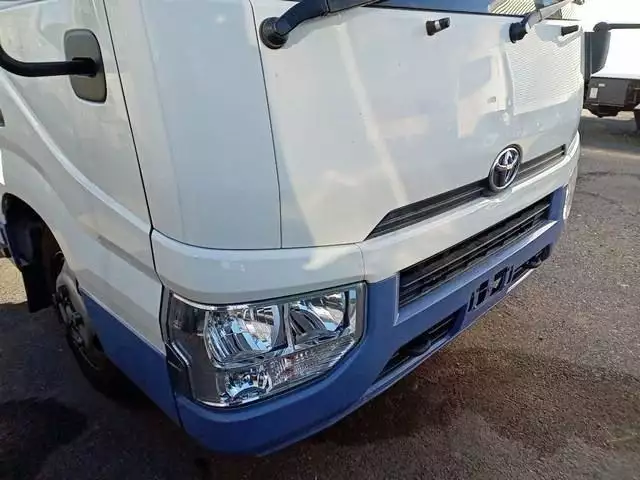 平成29年11月中古中型バストヨタコースターの画像37