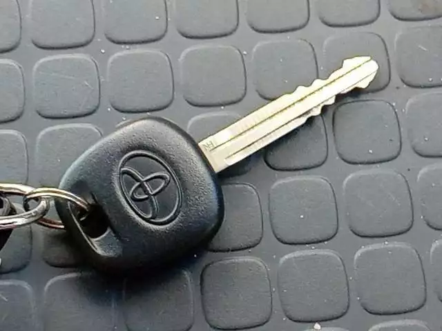 平成29年11月中古中型バストヨタコースターの画像9