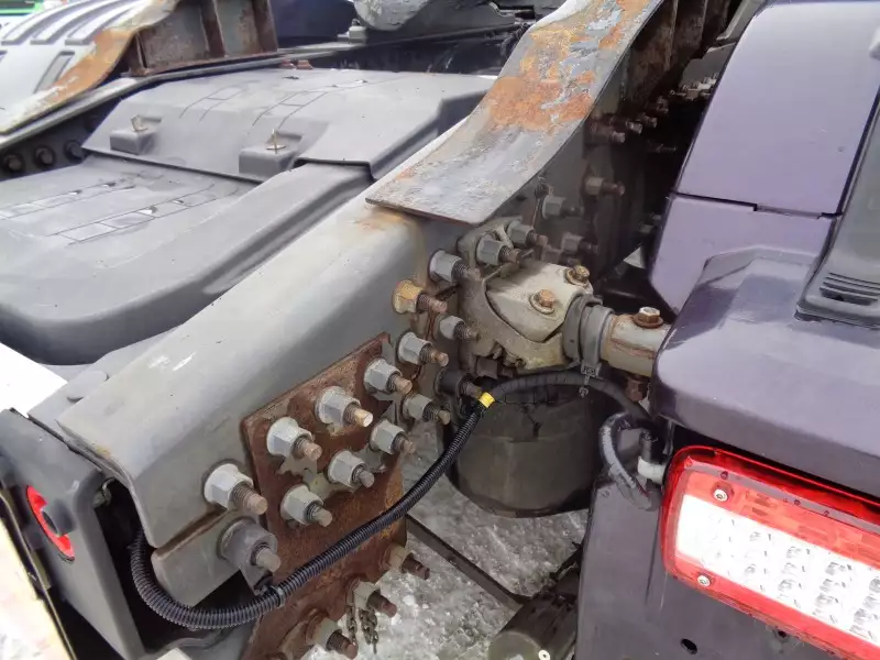 平成29年06月中古大型トラクタヘッドボルボボルボの画像17