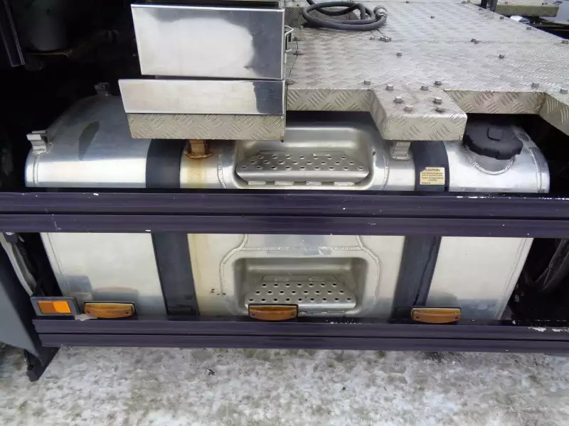 平成29年06月中古大型トラクタヘッドボルボボルボの画像25