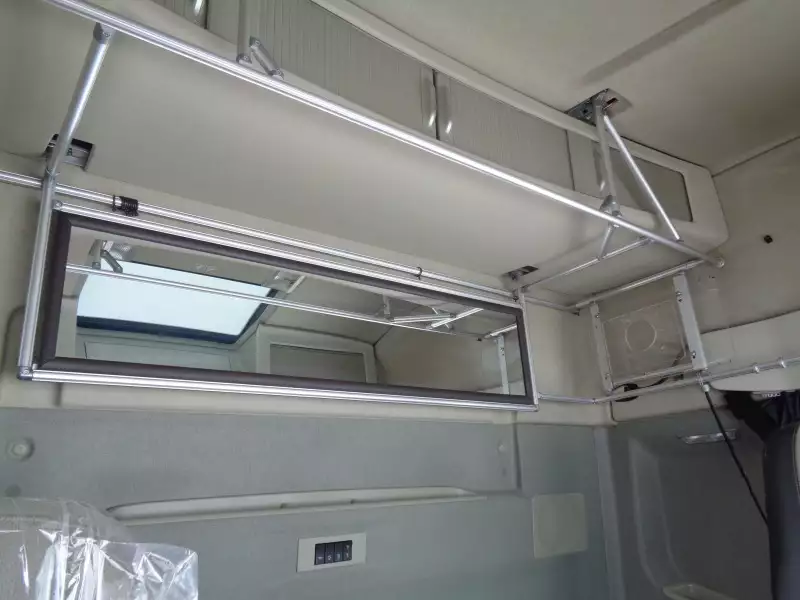 平成29年06月中古大型トラクタヘッドボルボボルボの画像33