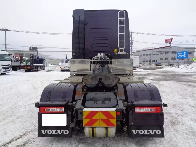 平成29年06月中古大型トラクタヘッドボルボボルボの画像6