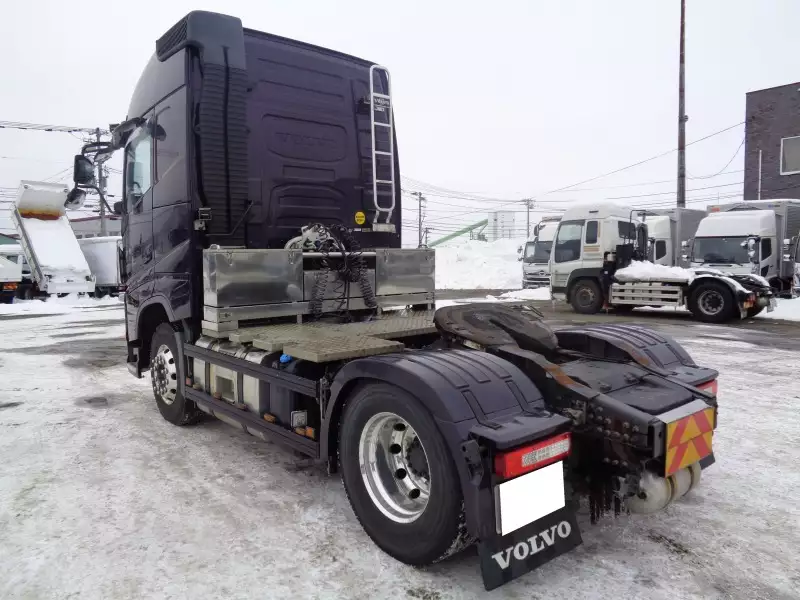 平成29年06月中古大型トラクタヘッドボルボボルボの画像8