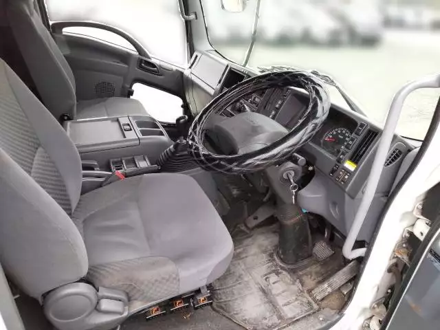 平成27年06月中古中型アルミバン・ウィングいすゞいすゞの画像11