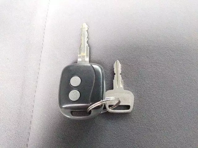 平成27年06月中古中型アルミバン・ウィングいすゞいすゞの画像6