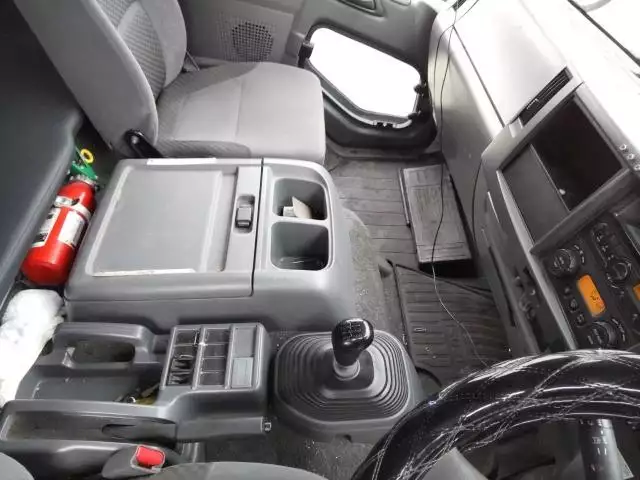 平成27年06月中古中型アルミバン・ウィングいすゞいすゞの画像8