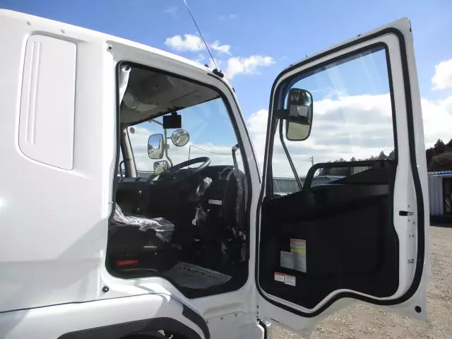 令和05年01月中古中型アルミバン・ウィング三菱ふそうファイターの画像31