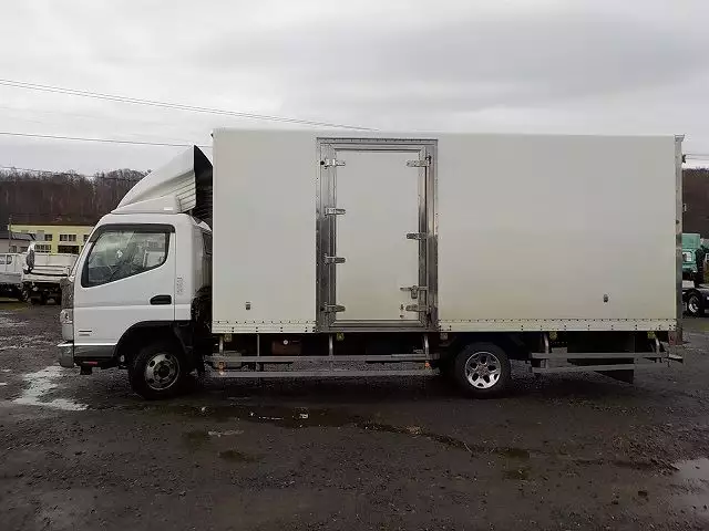 平成24年12月中古小型三菱ふそう三菱の画像2