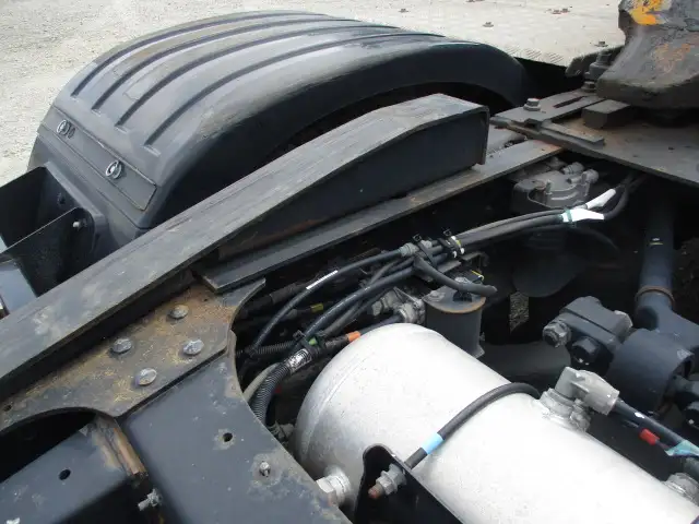 ナンバー付 令和1年 日野 トラクタ 中間尺 スライドカプラー 第五輪:11,200㎏ の画像16