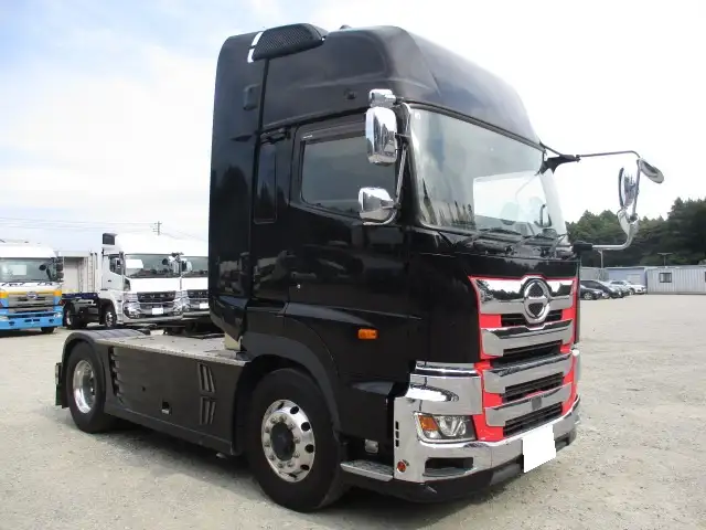 ナンバー付 令和1年 日野 トラクタ 中間尺 スライドカプラー 第五輪:11,200㎏ の画像3