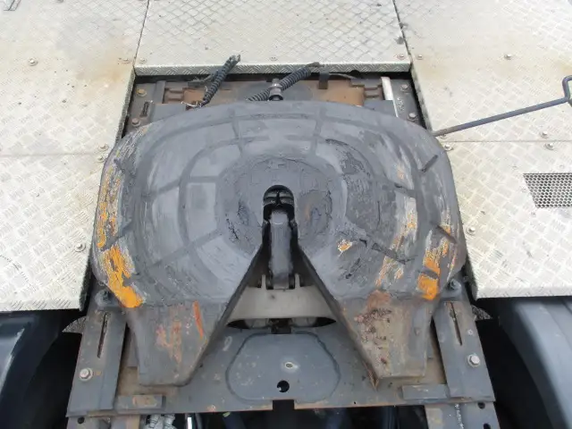 ナンバー付 令和1年 日野 トラクタ 中間尺 スライドカプラー 第五輪:11,200㎏ の画像24