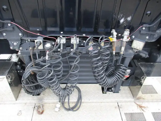 ナンバー付 令和1年 日野 トラクタ 中間尺 スライドカプラー 第五輪:11,200㎏ の画像28