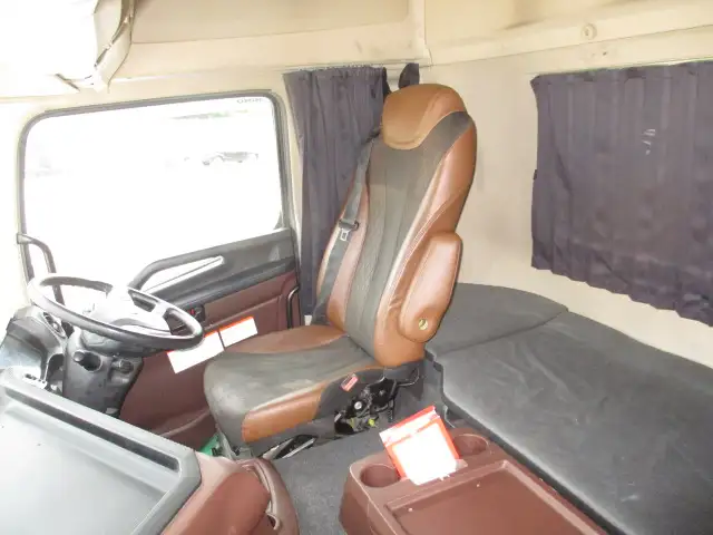 ナンバー付 令和1年 日野 トラクタ 中間尺 スライドカプラー 第五輪:11,200㎏ の画像32