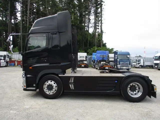 ナンバー付 令和1年 日野 トラクタ 中間尺 スライドカプラー 第五輪:11,200㎏ の画像8