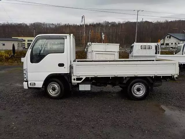 平成25年06月中古小型いすゞいすゞの画像2