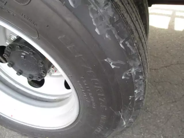 平成30年04月中古中型冷凍バン・ウィングいすゞいすゞの画像14