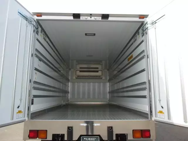 平成30年04月中古中型冷凍バン・ウィングいすゞいすゞの画像16