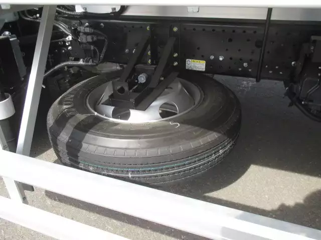 平成30年04月中古中型冷凍バン・ウィングいすゞいすゞの画像7