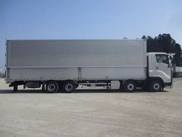 平成29年05月中古大型アルミバン・ウィングいすゞギガの画像4