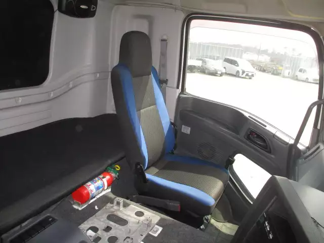 平成29年05月中古大型アルミバン・ウィングいすゞギガの画像46