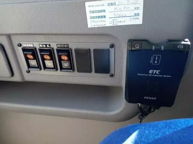 平成21年10月中古小型バスいすゞジャーニーの画像16