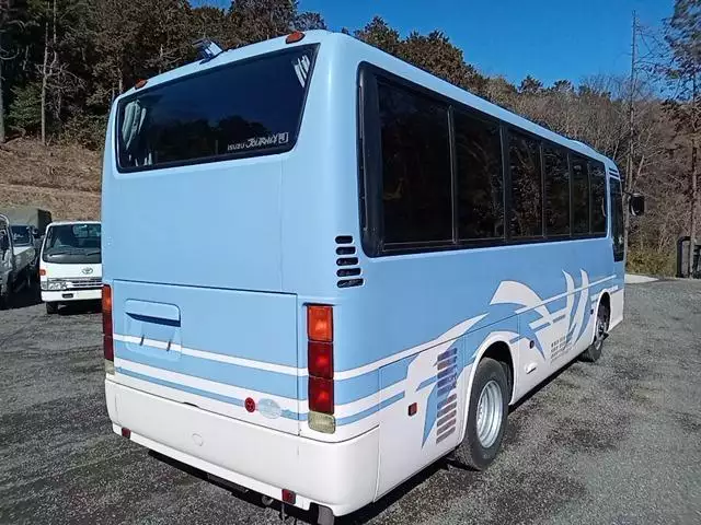 平成21年10月中古小型バスいすゞジャーニーの画像3