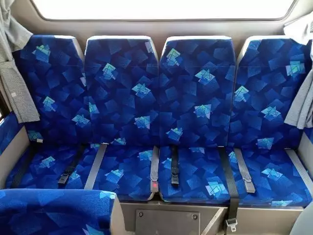 平成21年10月中古小型バスいすゞジャーニーの画像26