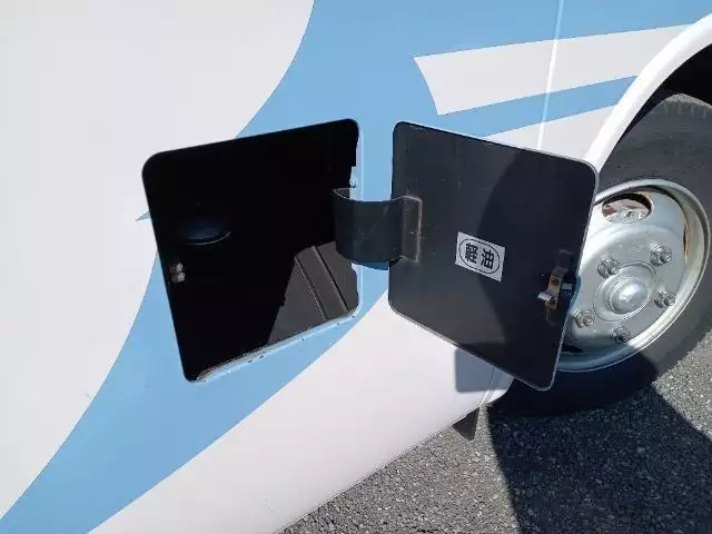 平成21年10月中古小型バスいすゞジャーニーの画像43