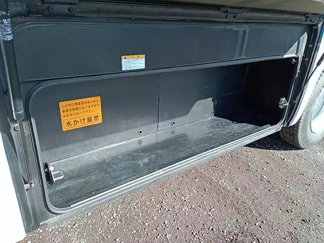 平成21年10月中古小型バスいすゞジャーニーの画像45