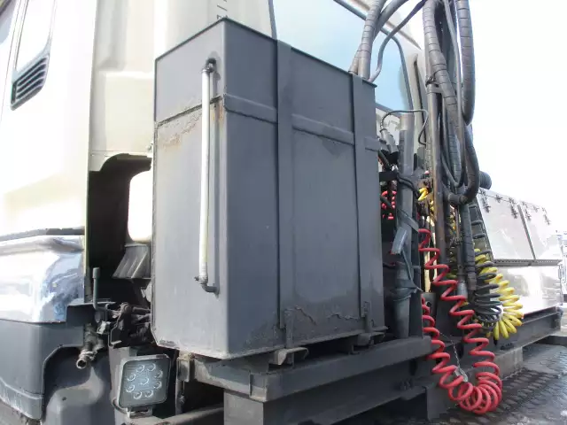 平成26年03月中古大型トラクタヘッドいすゞギガの画像14