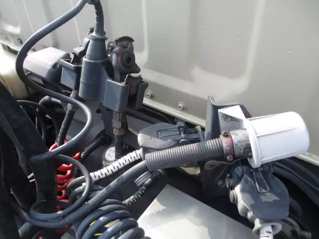 平成26年03月中古大型トラクタヘッドいすゞギガの画像18