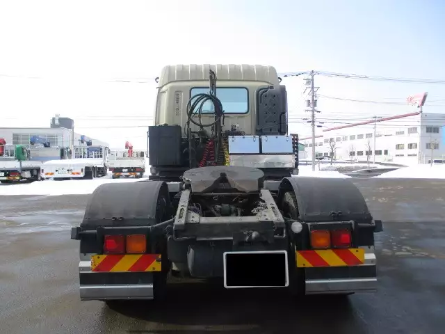 平成26年03月中古大型トラクタヘッドいすゞギガの画像5