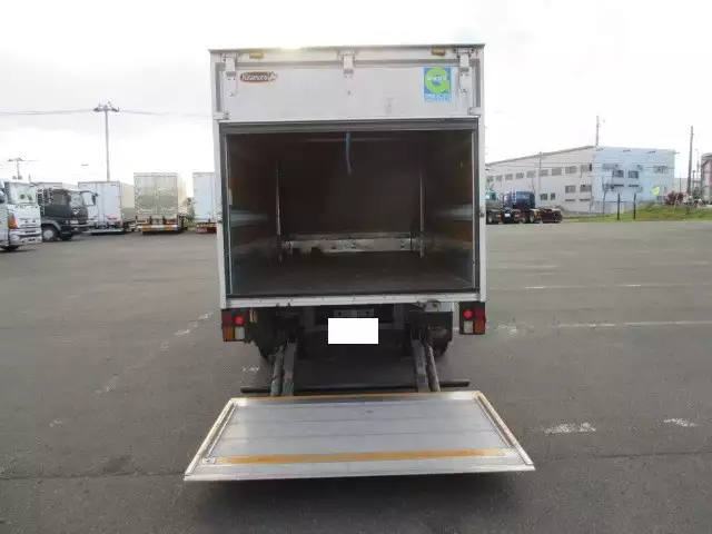 平成22年04月中古小型マツダマツダの画像19