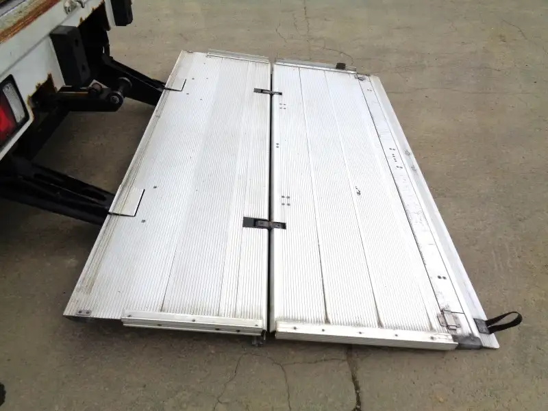 令和02年03月中古中型アルミバン・ウィング三菱ふそう三菱の画像21