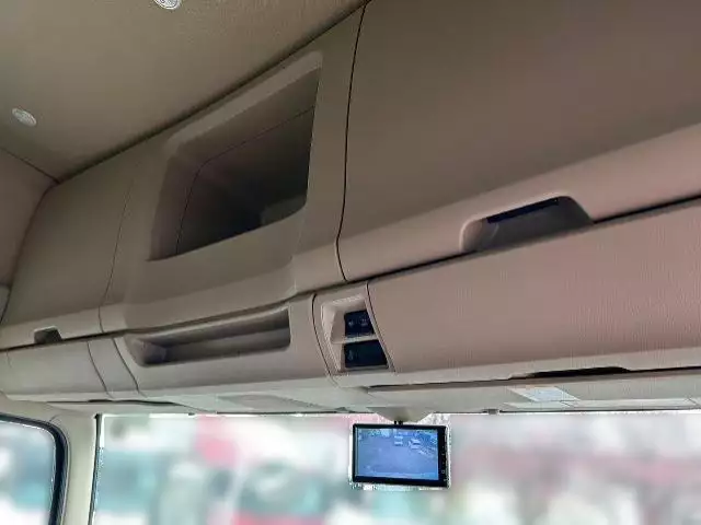 平成30年03月中古大型アルミバン・ウィング日野プロフィアの画像8