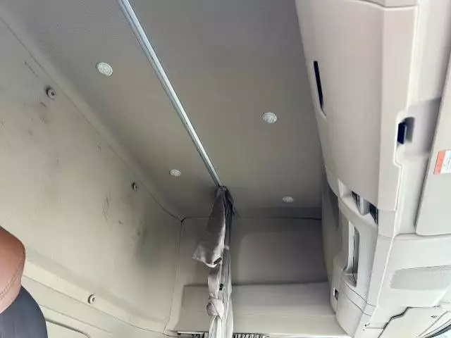 平成30年03月中古大型アルミバン・ウィング日野プロフィアの画像10