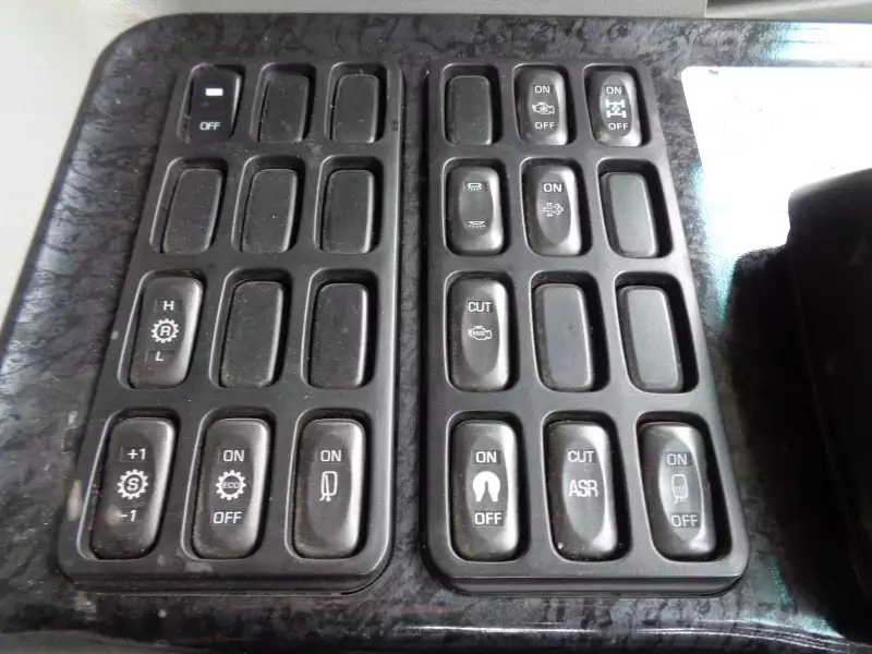 平成29年05月中古大型トラクタヘッド三菱ふそうスーパーグレートの画像30