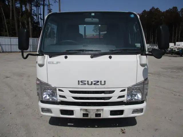 検切れ(ナンバー付)平成28年 標準ショート3t平ボディ 4WD MT 150馬力 積載:3,000kg ETC 距離:2.6万㎞の画像2