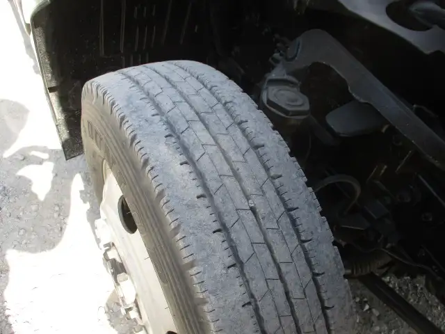 検切れ(ナンバー付)平成28年 標準ショート3t平ボディ 4WD MT 150馬力 積載:3,000kg ETC 距離:2.6万㎞の画像12