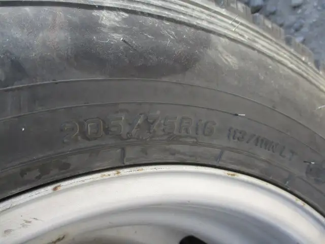 検切れ(ナンバー付)平成28年 標準ショート3t平ボディ 4WD MT 150馬力 積載:3,000kg ETC 距離:2.6万㎞の画像14