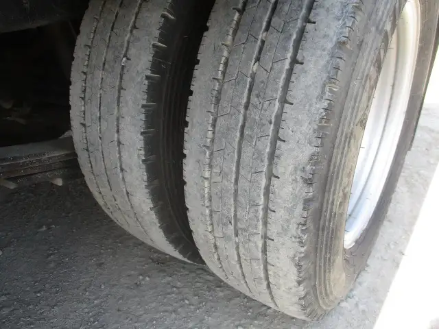 検切れ(ナンバー付)平成28年 標準ショート3t平ボディ 4WD MT 150馬力 積載:3,000kg ETC 距離:2.6万㎞の画像17