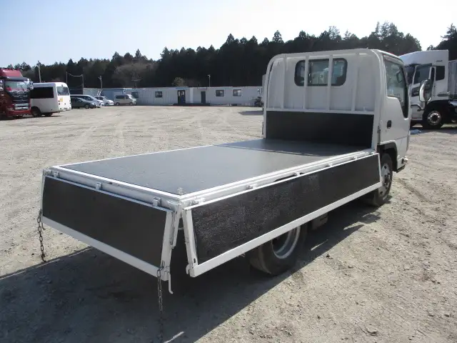 検切れ(ナンバー付)平成28年 標準ショート3t平ボディ 4WD MT 150馬力 積載:3,000kg ETC 距離:2.6万㎞の画像34