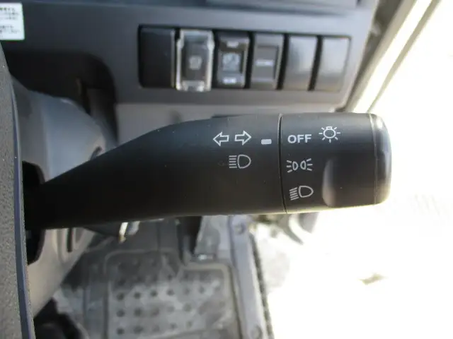 検切れ(ナンバー付)平成28年 標準ショート3t平ボディ 4WD MT 150馬力 積載:3,000kg ETC 距離:2.6万㎞の画像49