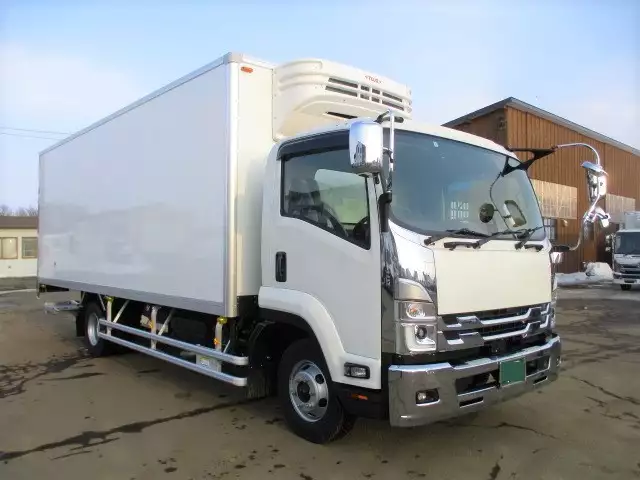 令和03年11月中古中型冷凍バン・ウィングいすゞフォワードの画像3