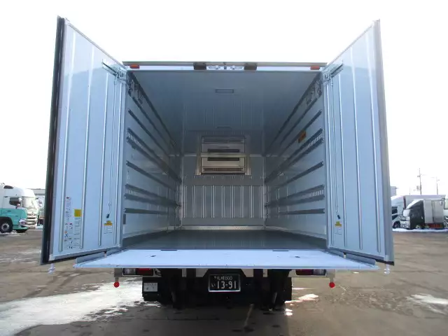 令和03年11月中古中型冷凍バン・ウィングいすゞフォワードの画像26