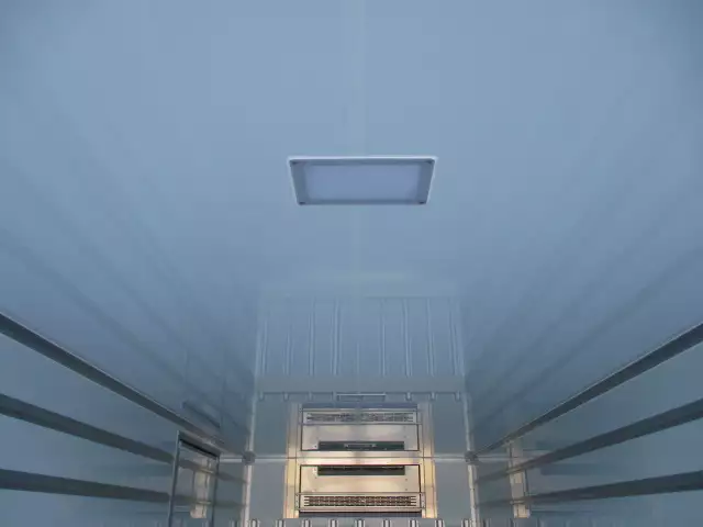 令和03年11月中古中型冷凍バン・ウィングいすゞフォワードの画像33